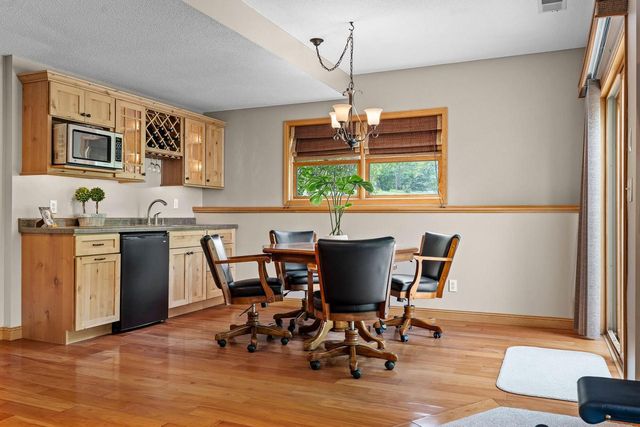 N5295 Innsbruck ROAD N, West Salem, WI 54669