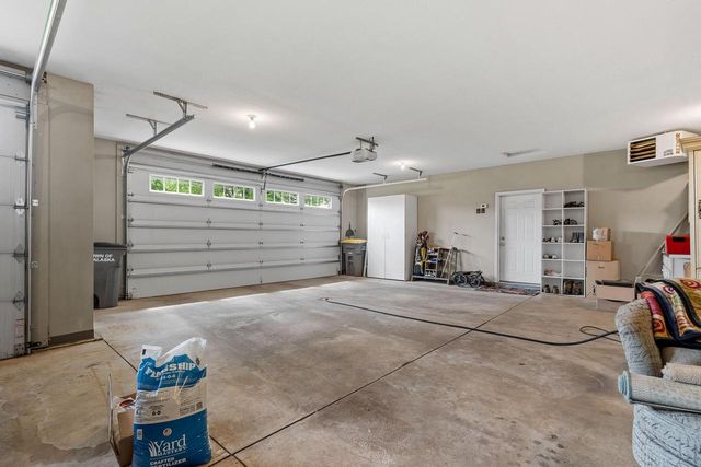 N5295 Innsbruck ROAD N, West Salem, WI 54669