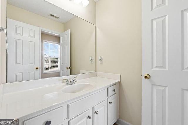 100 Saint Clair Court, Fayetteville, GA 30214