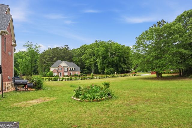 100 Saint Clair Court, Fayetteville, GA 30214