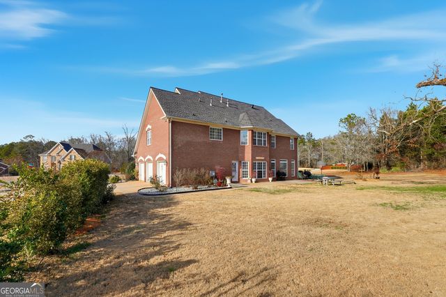 100 Saint Clair Court, Fayetteville, GA 30214