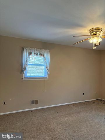 7 MELODY CT, Hamilton, NJ 08620