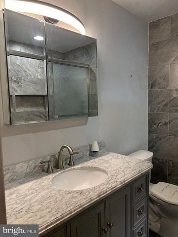 7 MELODY CT, Hamilton, NJ 08620