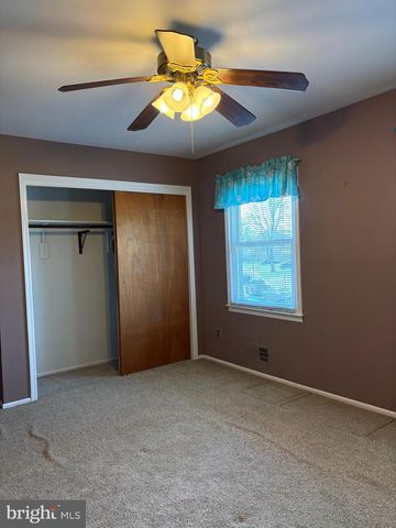 7 MELODY CT, Hamilton, NJ 08620