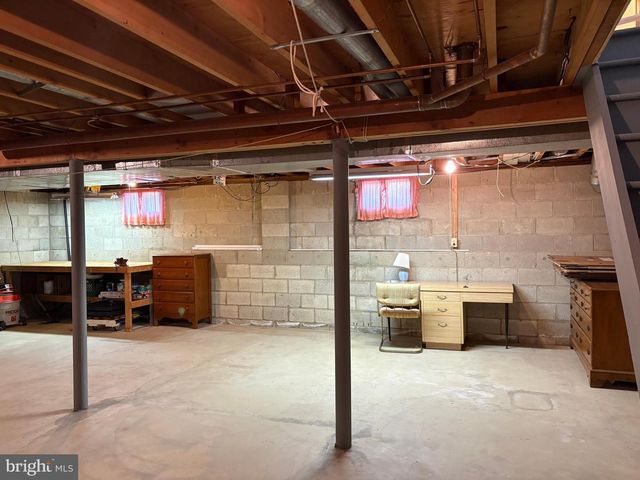 7 MELODY CT, Hamilton, NJ 08620