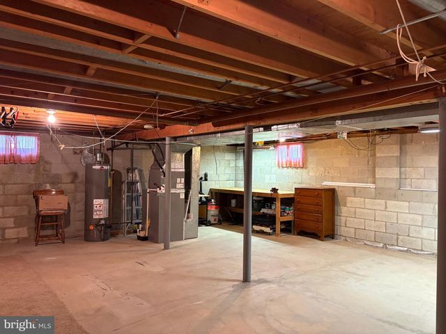 7 MELODY CT, Hamilton, NJ 08620