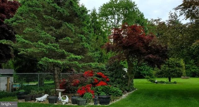 7 MELODY CT, Hamilton, NJ 08620