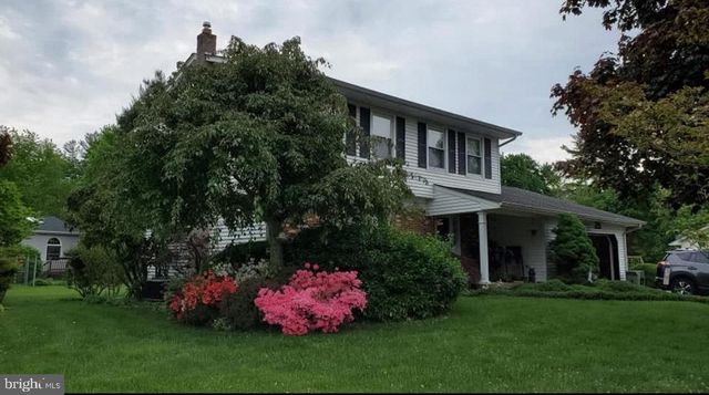 7 MELODY CT, Hamilton, NJ 08620