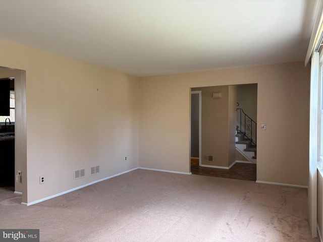 7 MELODY CT, Hamilton, NJ 08620