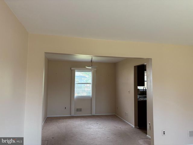 7 MELODY CT, Hamilton, NJ 08620