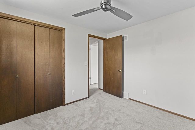 2904 Tensleep TERRACE, Waukesha, WI 53188