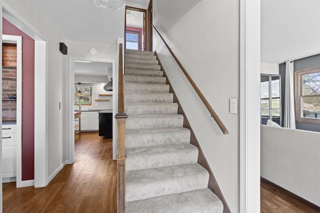 2904 Tensleep TERRACE, Waukesha, WI 53188