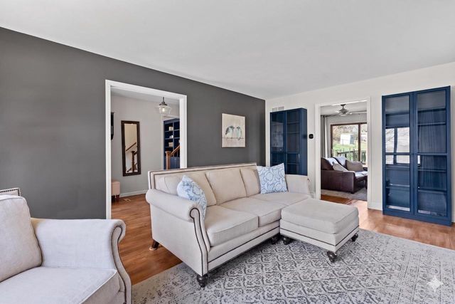 2904 Tensleep TERRACE, Waukesha, WI 53188