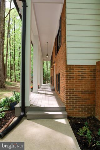26530 FOREST HALL DR, Mechanicsville, MD 20659