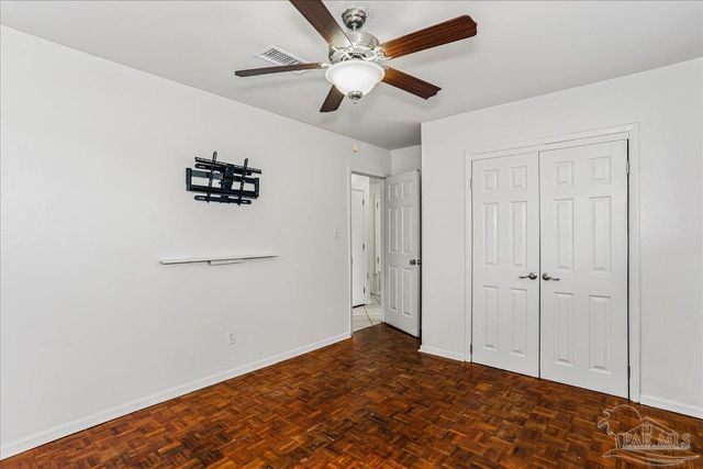 918 Montclair Rd, Pensacola, FL 32505