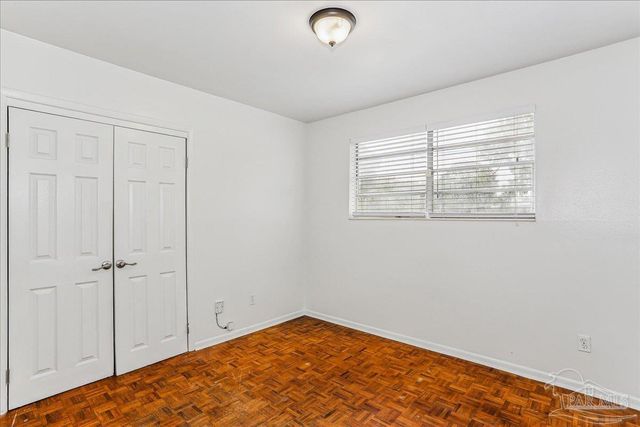 918 Montclair Rd, Pensacola, FL 32505