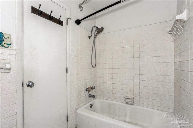 918 Montclair Rd, Pensacola, FL 32505