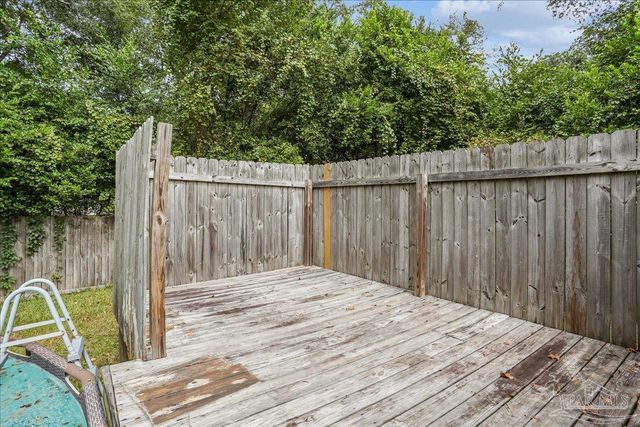 918 Montclair Rd, Pensacola, FL 32505