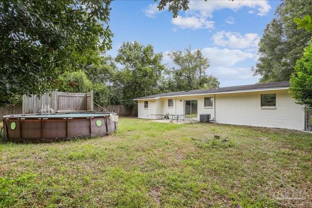 918 Montclair Rd, Pensacola, FL 32505