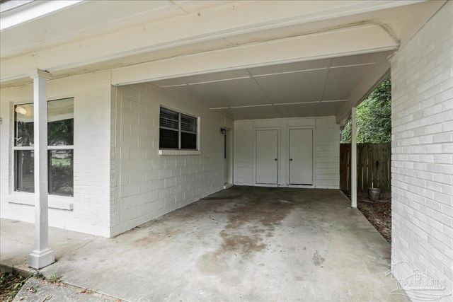 918 Montclair Rd, Pensacola, FL 32505