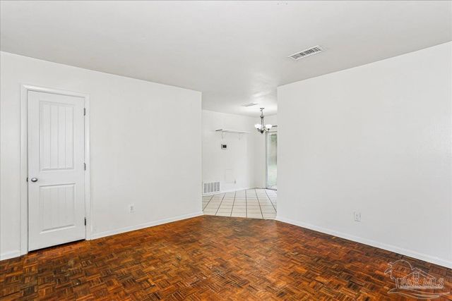 918 Montclair Rd, Pensacola, FL 32505