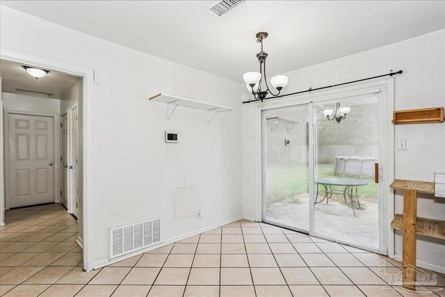 918 Montclair Rd, Pensacola, FL 32505