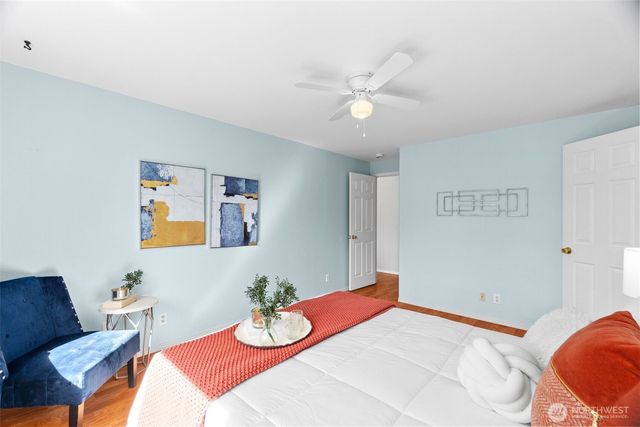 7943 4th Court SE, Lacey, WA 98503