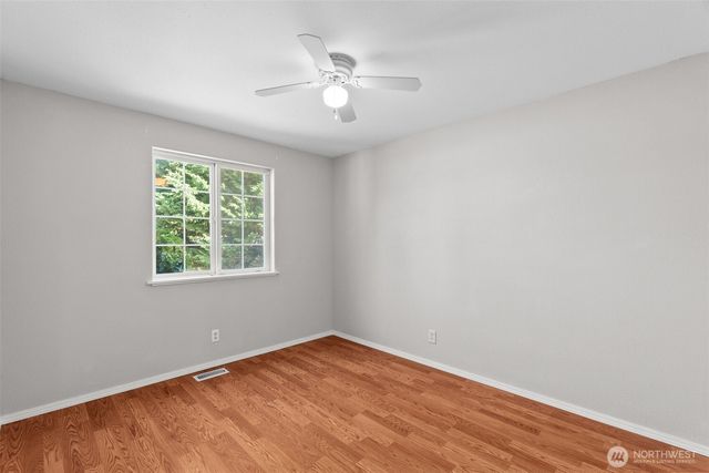 7943 4th Court SE, Lacey, WA 98503