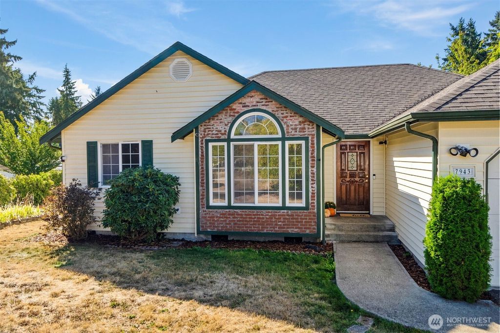 7943 4th Court SE, Lacey, WA 98503