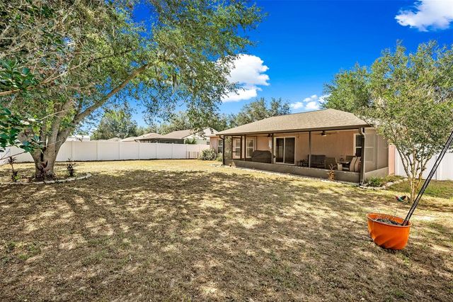 127 WINSTON MANOR CIRCLE, Seffner, FL 33584