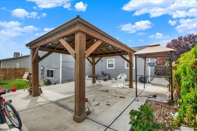 19691 E Navarro Place, Aurora, CO 80013