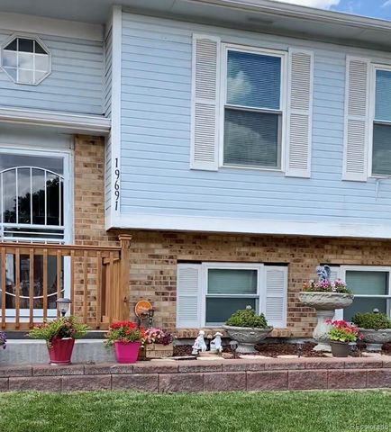 19691 E Navarro Place, Aurora, CO 80013