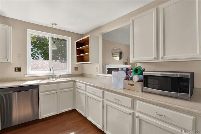 19691 E Navarro Place, Aurora, CO 80013