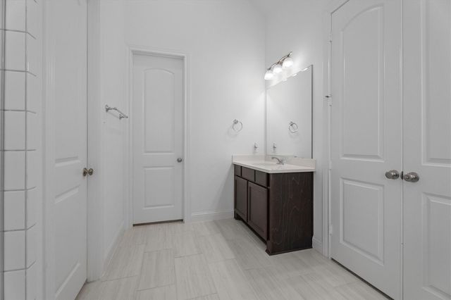 28096 Woodland Bend Way, Spring, TX 77386
