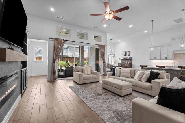 28096 Woodland Bend Way, Spring, TX 77386