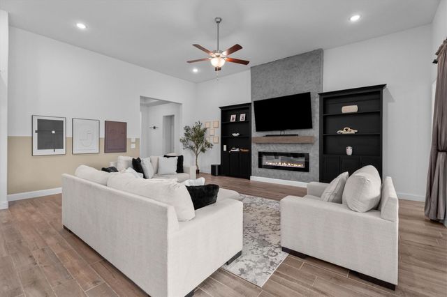 28096 Woodland Bend Way, Spring, TX 77386