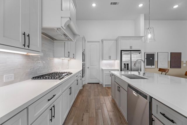 28096 Woodland Bend Way, Spring, TX 77386