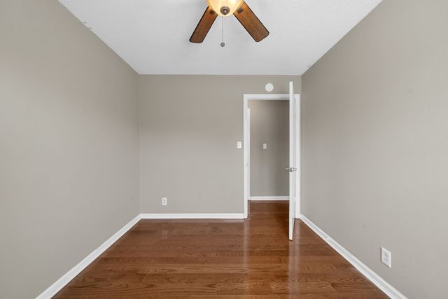 809 Pollard Rd, Clarksville, TN 37042