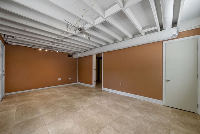 809 Pollard Rd, Clarksville, TN 37042