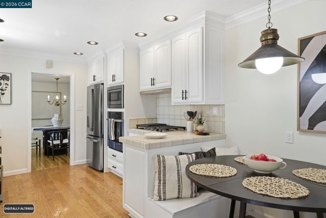 417 Persimmon Rd, Walnut Creek, CA 94598