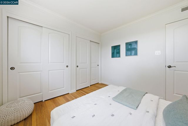 417 Persimmon Rd, Walnut Creek, CA 94598