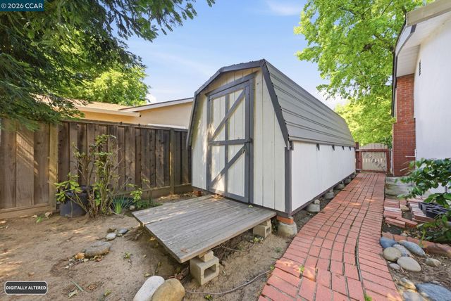 417 Persimmon Rd, Walnut Creek, CA 94598