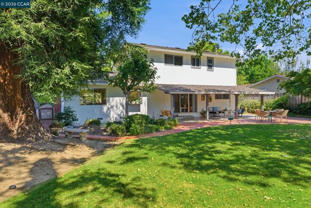 417 Persimmon Rd, Walnut Creek, CA 94598