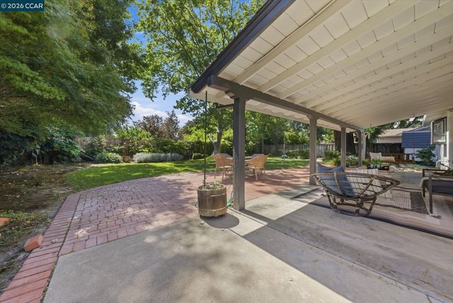 417 Persimmon Rd, Walnut Creek, CA 94598