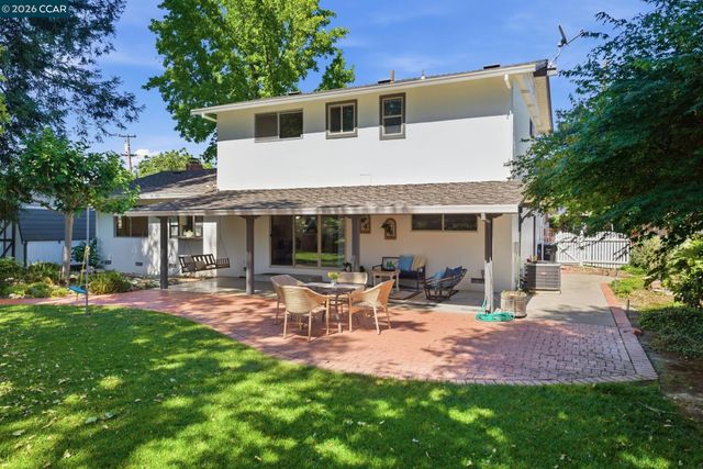 417 Persimmon Rd, Walnut Creek, CA 94598