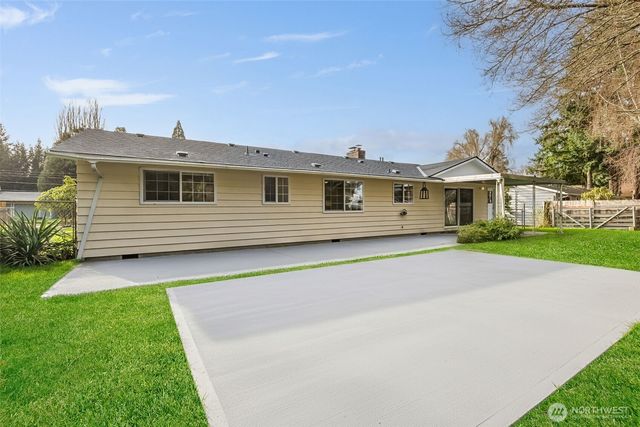 4424 Montclair Drive SE, Lacey, WA 98503