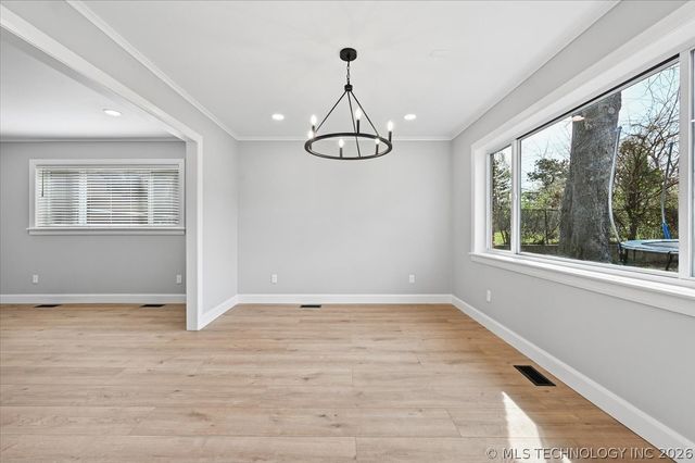 4662 E 55th Street, Tulsa, OK 74135