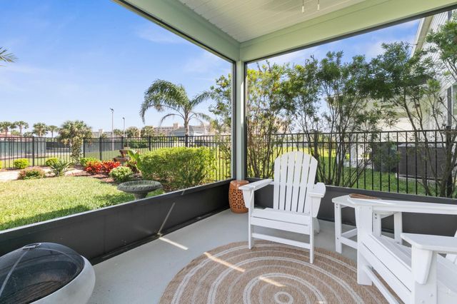 18 Las Casitas Blvd, Palm Coast, FL 32137