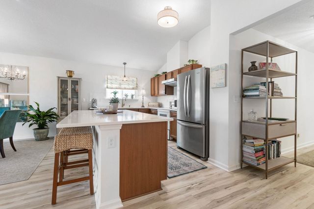 18 Las Casitas Blvd, Palm Coast, FL 32137