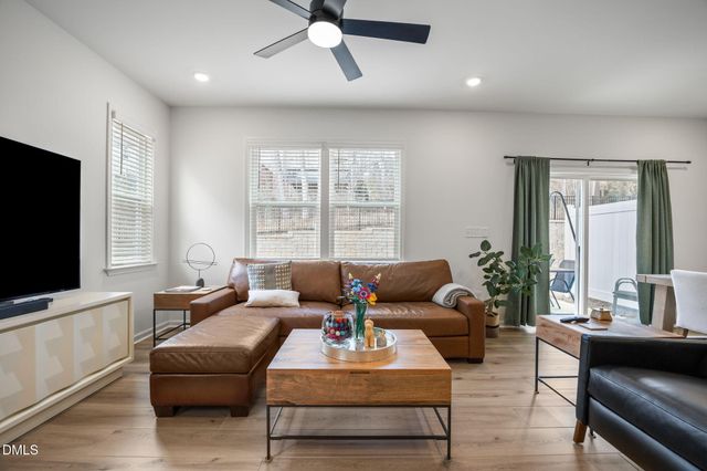 179 Cabernet Drive, Chapel Hill, NC 27516